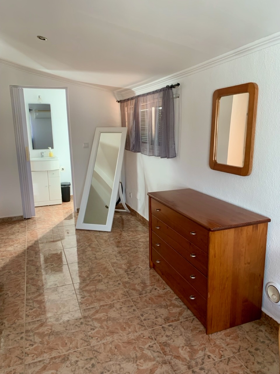 AroeiraMIR — Quarto 1º piso